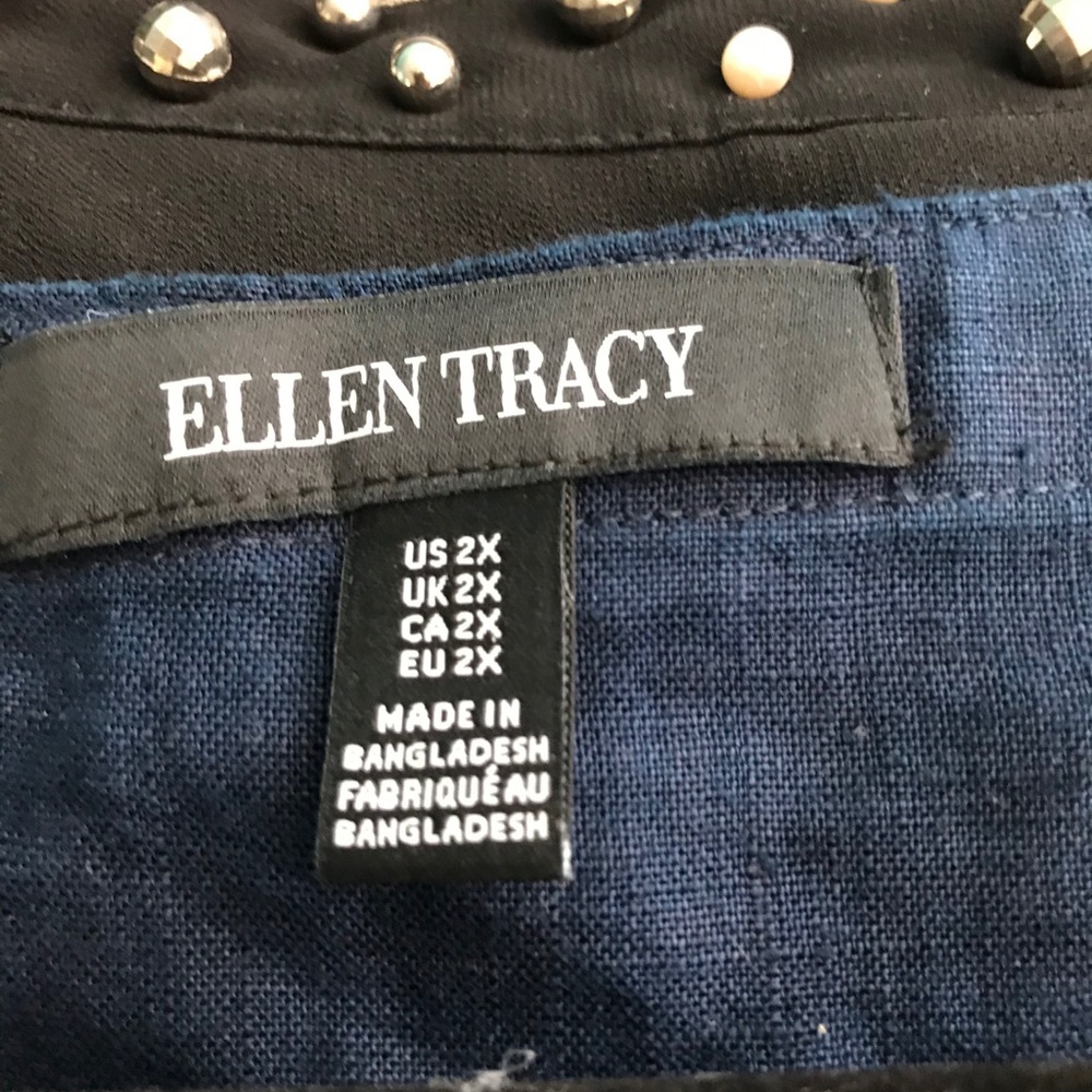 Ellen Tracy 100% Linen blouse